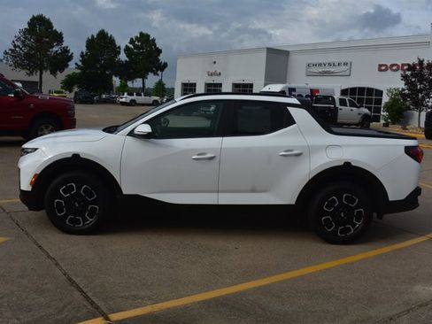 Used 2022 Hyundai Santa Cruz SEL Premium AWD/4WD image 9