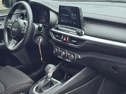 Used 2023 Kia Forte LXS image 8