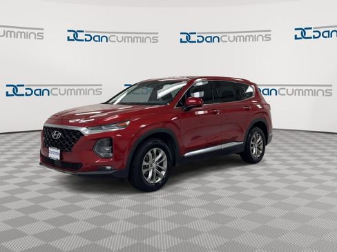 Used 2019 Hyundai Santa Fe SEL image 4