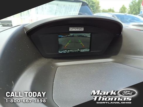 Used 2018 Ford Escape SE image 19