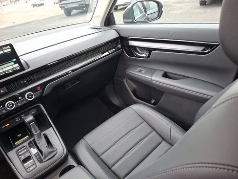 Used 2024 Honda CR-V EX-L image 12