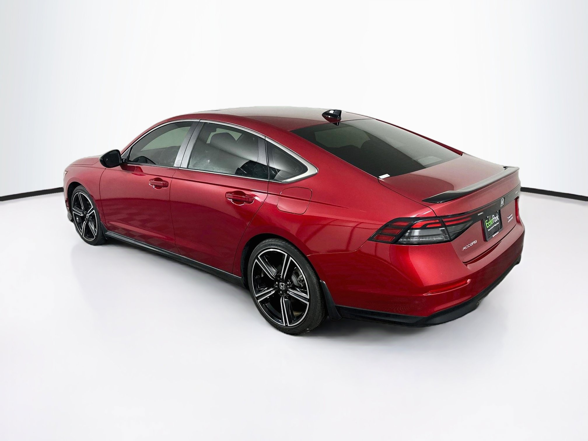 Used 2025 Honda Accord Sport image 5