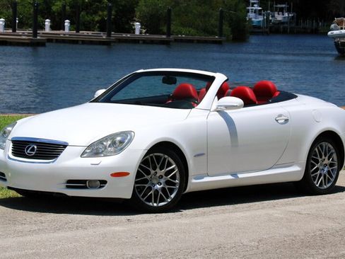 Used 2007 Lexus SC 430 Convertible RWD image 1