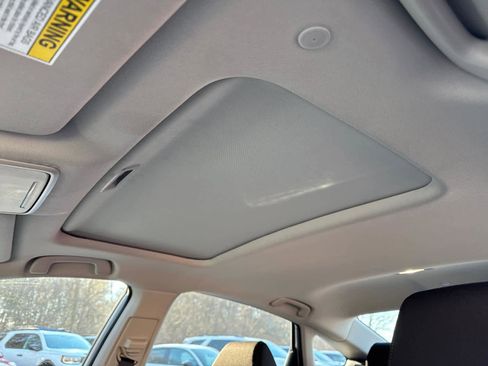 Used 2025 Honda Accord SE image 15