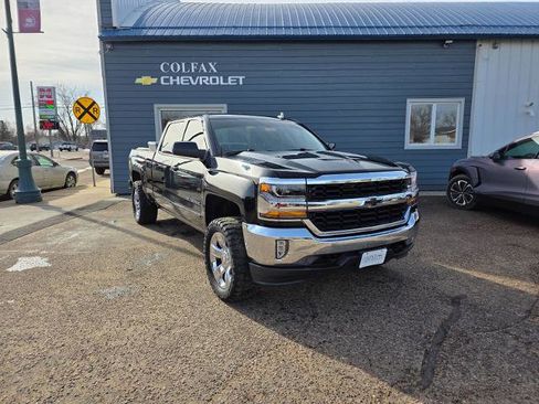 Used 2017 Chevrolet Silverado 1500 LT w/ All Star Edition image 1