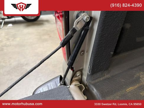 Used 2006 Chevrolet Silverado 2500 LT w/ Onstar Plus Package image 52