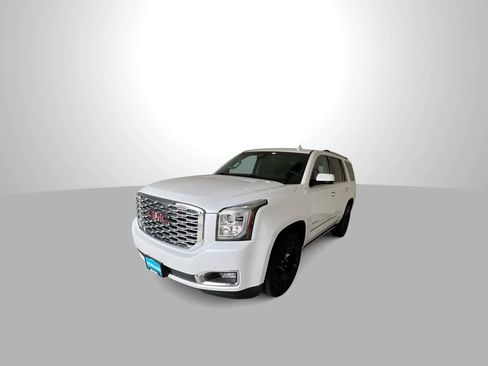 Used 2019 GMC Yukon Denali w/ Denali Ultimate Package AWD/4WD image 4