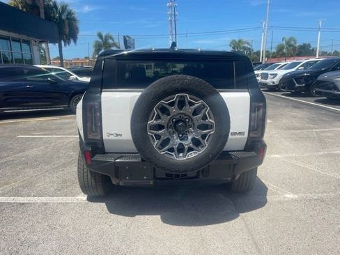 Used 2024 GMC Hummer EV 3X AWD/4WD image 6
