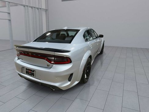 Used 2022 Dodge Charger Scat Pack RWD image 8