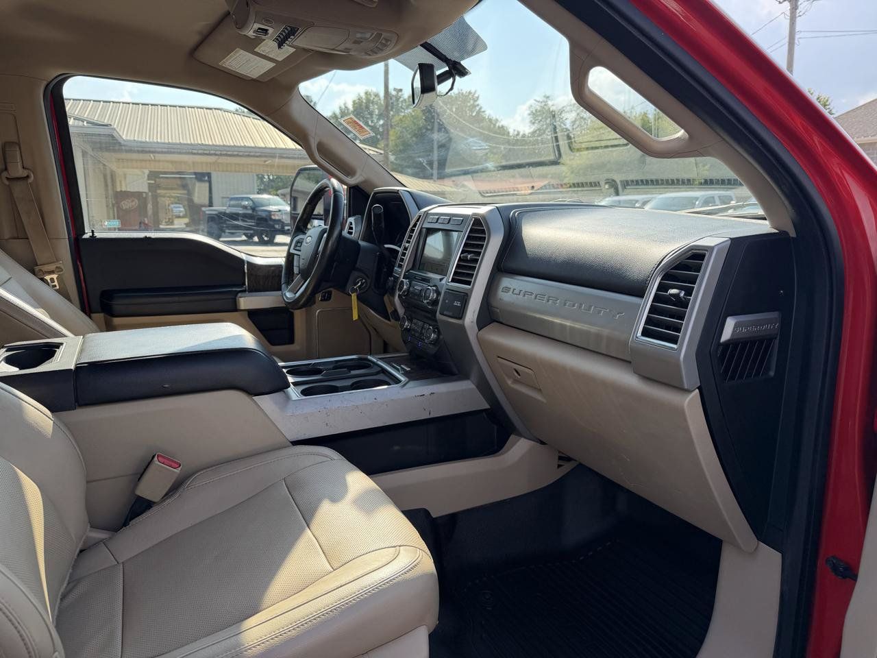 Used 2017 Ford F350 Lariat w/ Lariat Value Package AWD/4WD image 12
