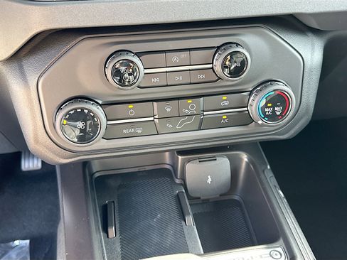 New 2026 Ford Bronco Big Bend AWD/4WD image 10
