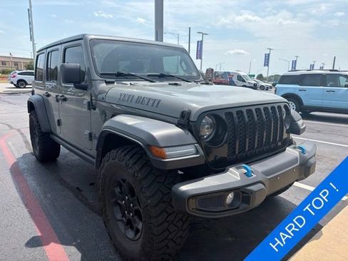 Used 2023 Jeep Wrangler Unlimited AWD/4WD image 3