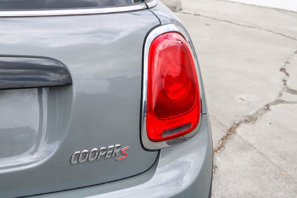 Used 2017 MINI Cooper S FWD image 7