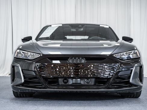 Used 2022 Audi RS e-tron GT w/ Carbon Performance Package image 2