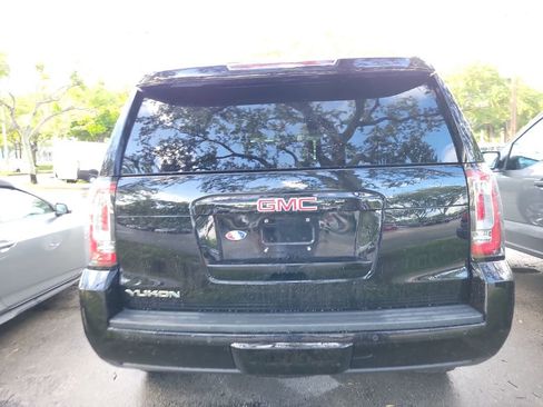 Used 2017 GMC Yukon SLE w/ SLE Value Package RWD image 5