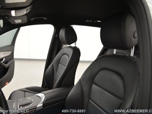 Used 2022 Mercedes-Benz GLC 300 4MATIC image 15