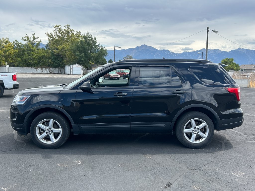 Used 2018 Ford Explorer 4WD w/ Class II Trailer Tow Package image 7
