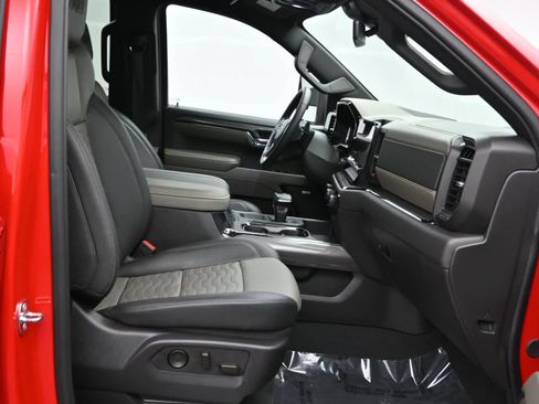 Used 2024 Chevrolet Silverado 1500 ZR2 w/ ZR2 Bison Edition AWD/4WD image 11