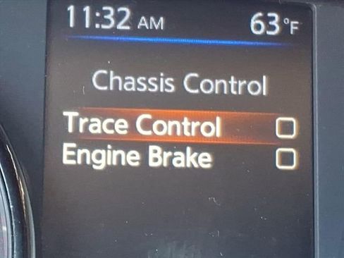 Used 2020 Nissan Rogue Sport SV image 9