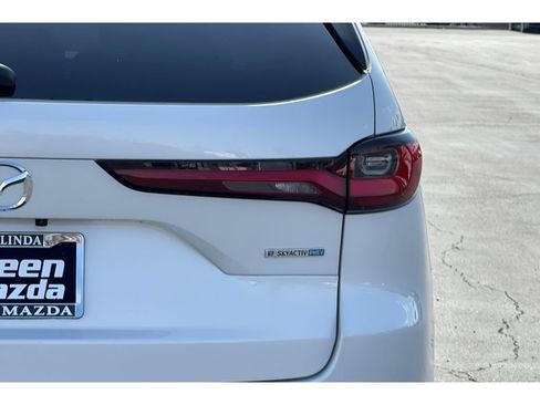 Used 2024 MAZDA CX-90 Plug-In Hybrid w/ Premium Pkg AWD/4WD image 17