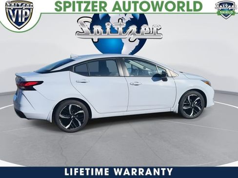 New 2025 Nissan Versa SR w/ Trunk Package FWD image 10