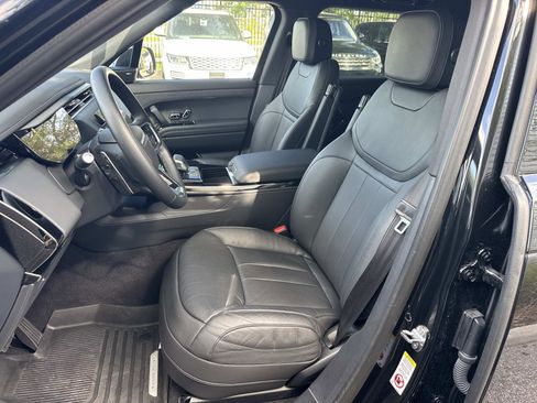 Certified 2025 Land Rover Range Rover Sport AWD/4WD image 22