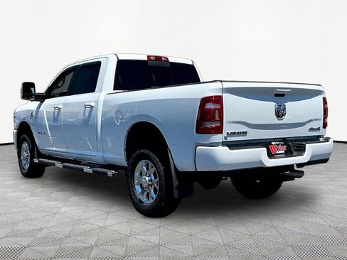 Used 2023 RAM 2500 Laramie AWD/4WD image 4