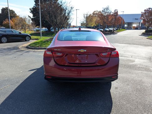 Used 2024 Chevrolet Malibu LT image 6