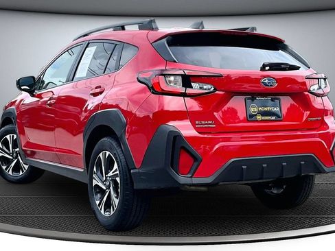 Used 2025 Subaru Crosstrek 2.5i Premium AWD/4WD image 4