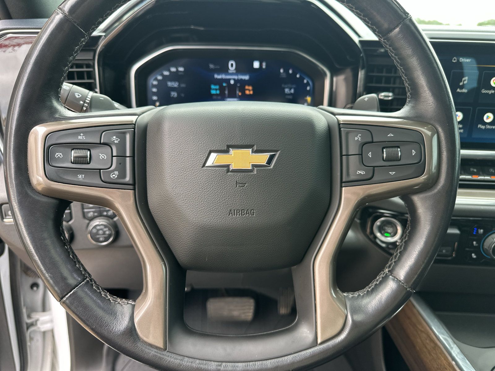Used 2022 Chevrolet Silverado 1500 High Country w/ High Country Premium Package AWD/4WD image 20