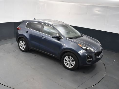Used 2018 Kia Sportage LX w/ LX Popular Package AWD/4WD image 26