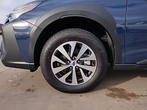 Certified 2025 Subaru Outback Premium w/ Popular Package #1A image 15