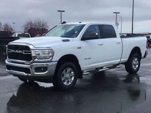 Used 2021 RAM 2500 Big Horn w/ Level 1 Equipment Group image 4