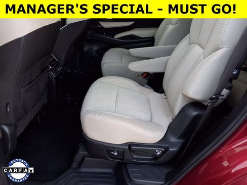 Used 2019 Subaru Ascent Premium image 30