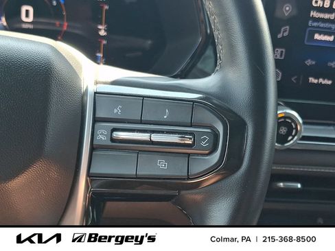 Used 2023 Chevrolet Colorado LT RWD image 24