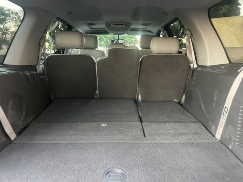 Used 2004 Lincoln Navigator Luxury image 15