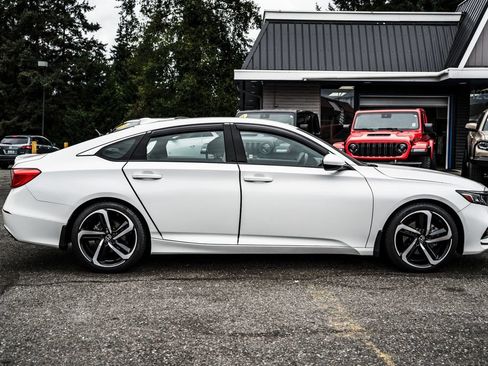 Used 2019 Honda Accord Sport image 14