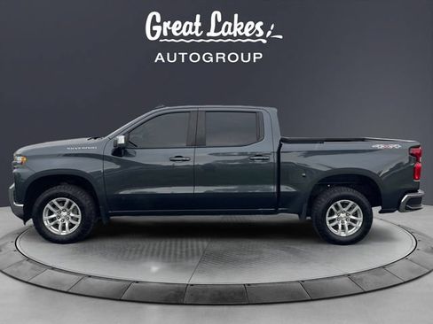 Used 2021 Chevrolet Silverado 1500 LT AWD/4WD image 2