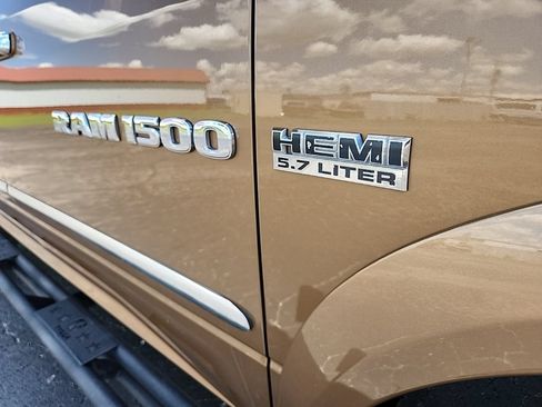 Used 2012 RAM 1500 Laramie AWD/4WD image 4