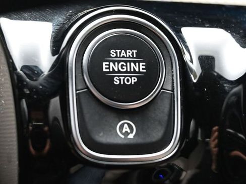 Used 2023 Mercedes-Benz CLA 250 4MATIC w/ Premium Package image 29