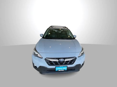 Used 2022 Subaru Crosstrek 2.5i Limited w/ Moonroof Package 2 AWD/4WD image 3