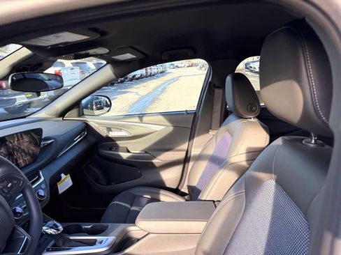 New 2026 Buick Envista Preferred image 10