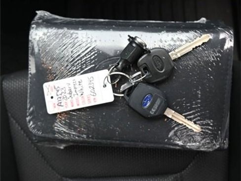 Used 2023 Subaru Impreza 2.0i image 10