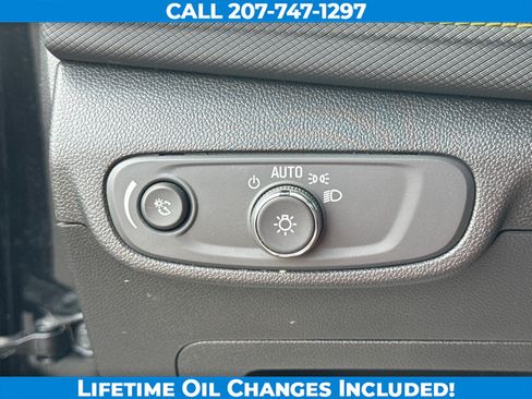 Used 2025 Chevrolet TrailBlazer ACTIV w/ Convenience Package AWD/4WD image 18