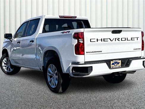 New 2026 Chevrolet Silverado 1500 Custom w/ LPO, Dark Essentials Package image 8