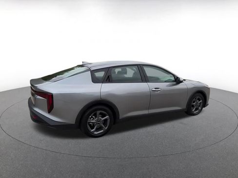 Used 2025 Kia K4 LXS FWD image 15