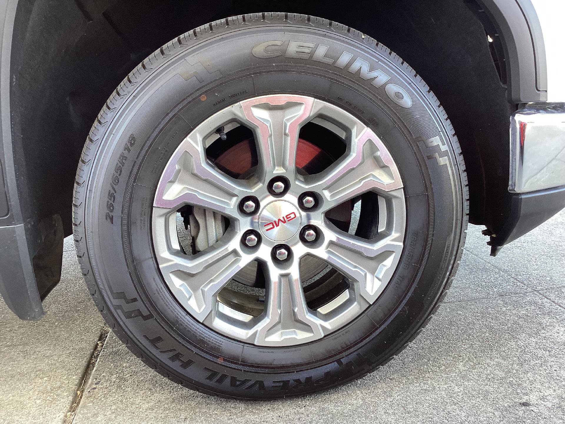 Used 2024 GMC Sierra 1500 SLT AWD/4WD image 19