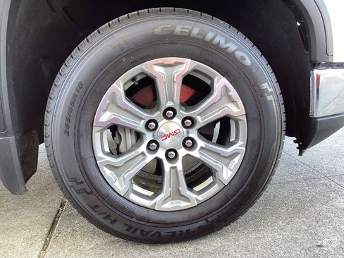 Used 2024 GMC Sierra 1500 SLT AWD/4WD image 19