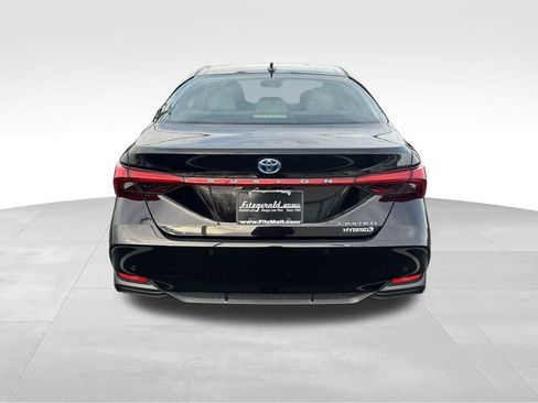 Used 2020 Toyota Avalon Limited w/ Advanced Safety Package image 6