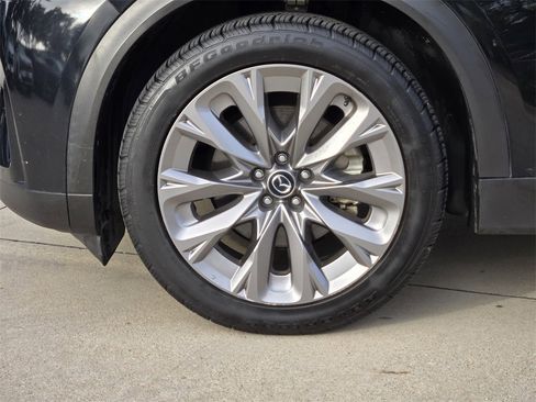 Used 2024 MAZDA CX-90 3.3 Turbo w/ Premium Package image 17